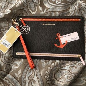 Michael Kors Passport Clutch or Carry NWT
